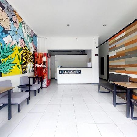 Cozy Stay Kupang Kupang  Exterior foto