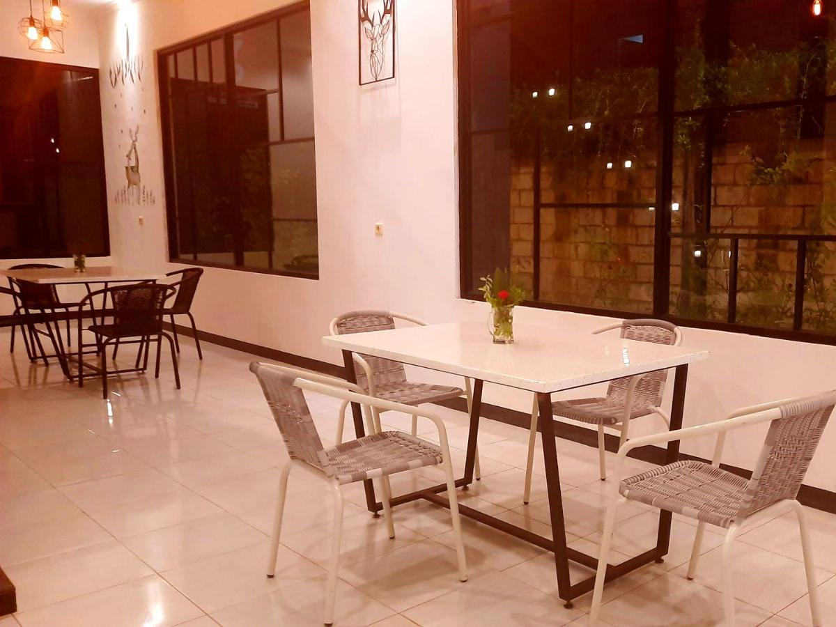Cozy Stay Kupang Kupang  Exterior foto