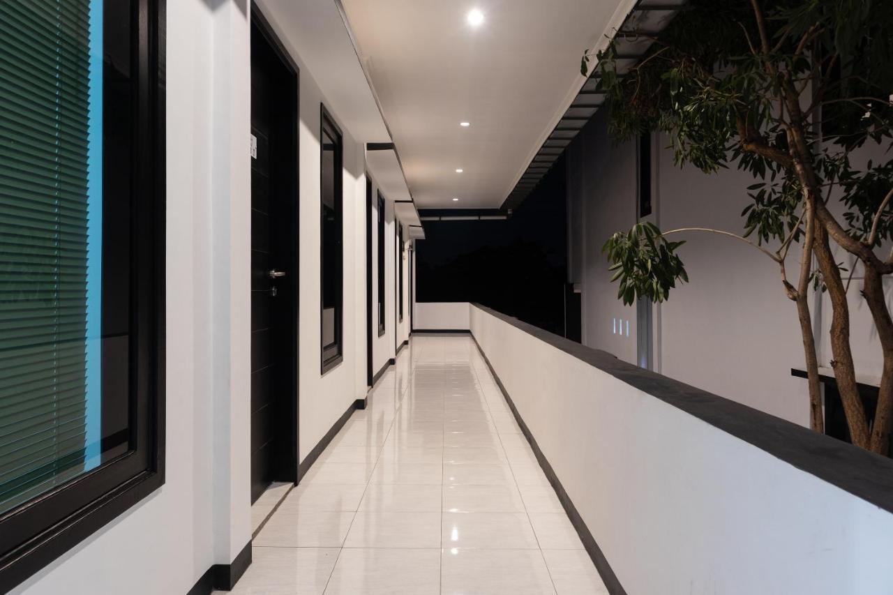 Cozy Stay Kupang Kupang  Exterior foto