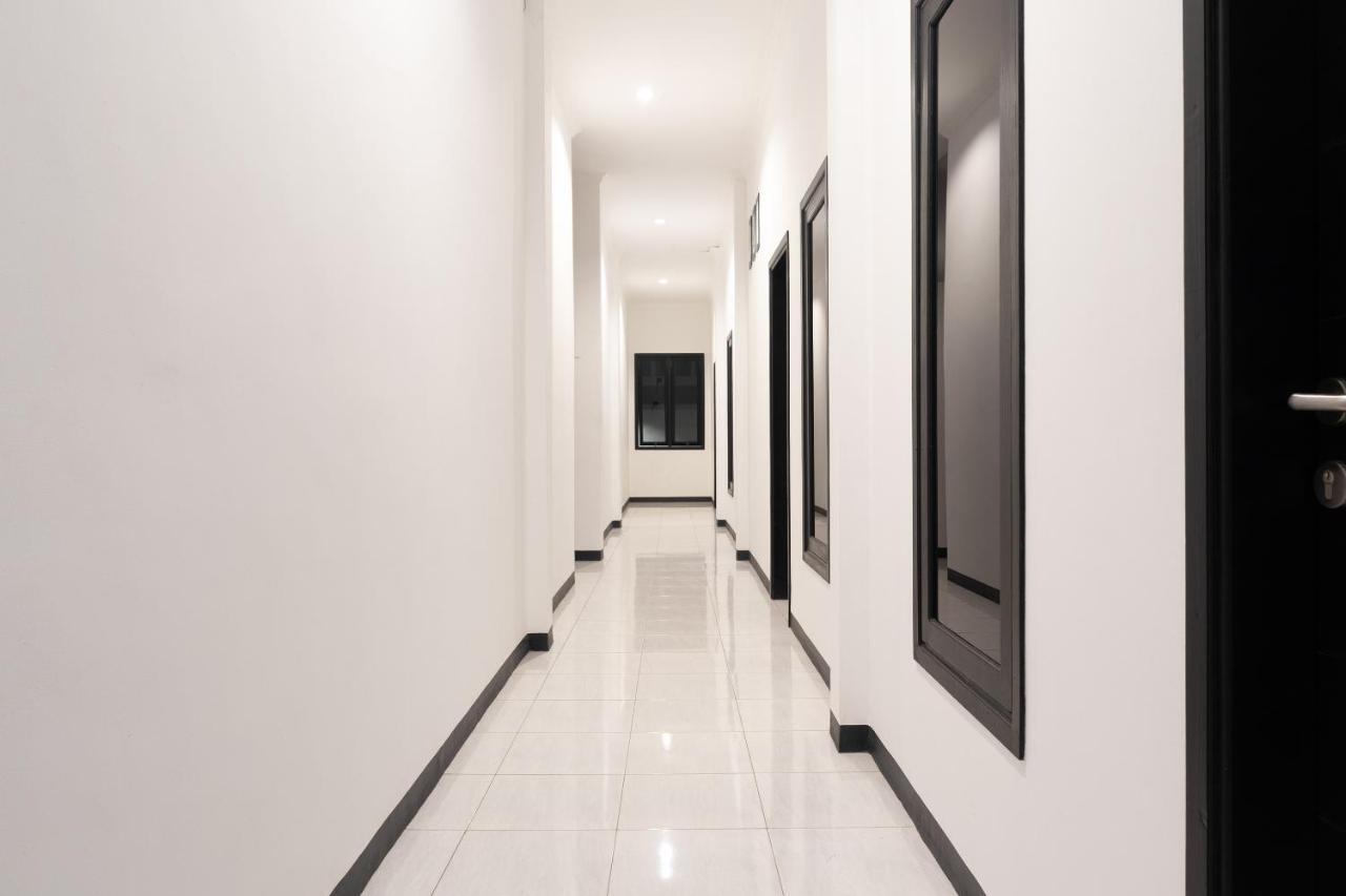 Cozy Stay Kupang Kupang  Exterior foto